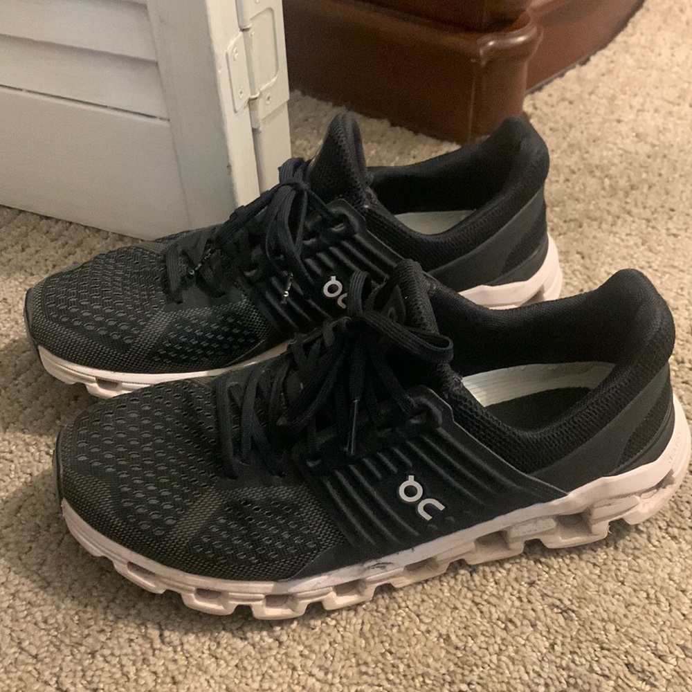 on cloud swift tennis shoes